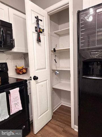 184 DEXTER DR, Martinsburg, WV 25405