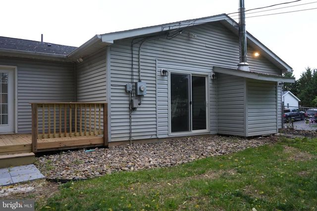 184 DEXTER DR, Martinsburg, WV 25405