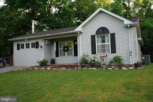 184 DEXTER DR, Martinsburg, WV 25405