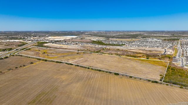 10225 Green, Converse, TX 78109