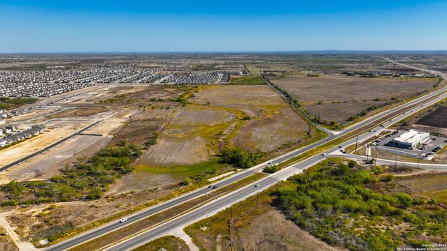 10225 Green, Converse, TX 78109