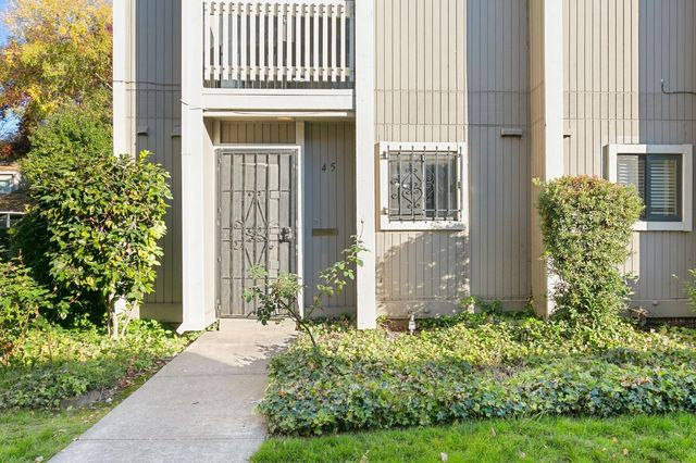 45 Derow Ct, Sacramento, CA 95833