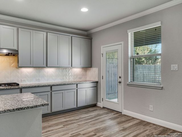 142 Abbeydell, Boerne, TX 78015