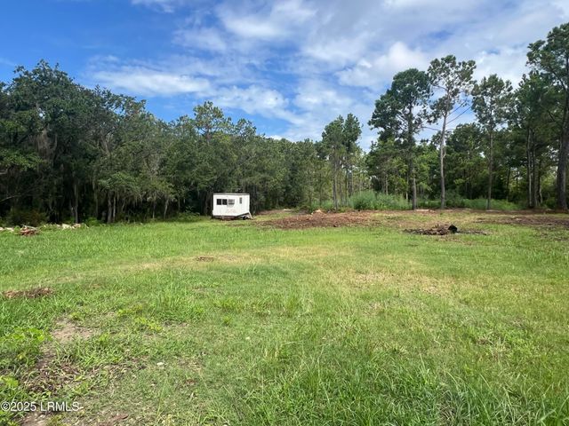 54 Dow Road, Beaufort, SC 29907