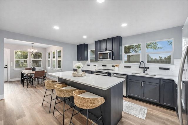 1300 County Road 1550, Chico, TX 76431