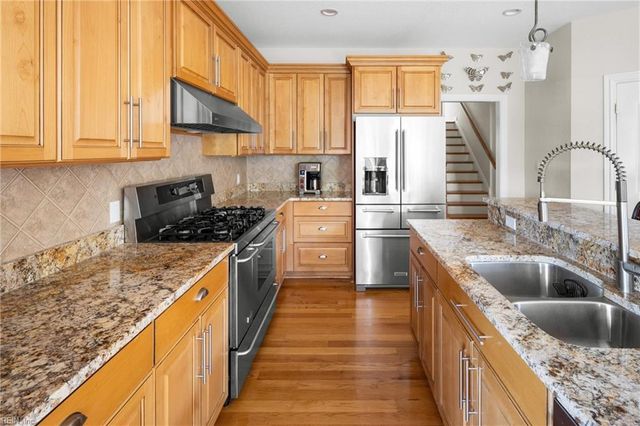 3007 N James DR, Suffolk, VA 23435