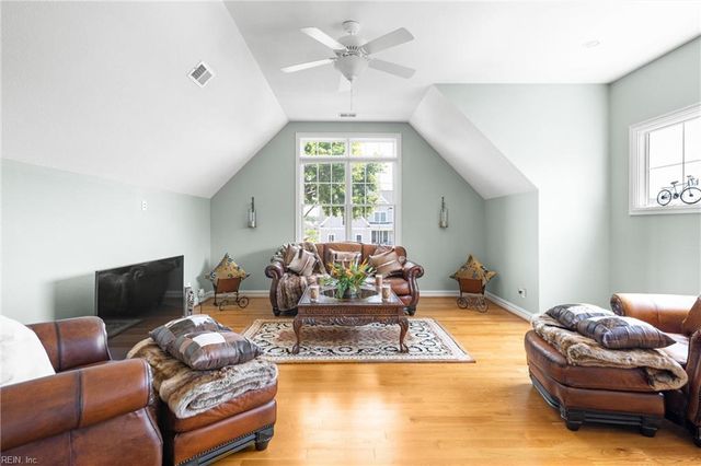 3007 N James DR, Suffolk, VA 23435