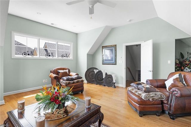 3007 N James DR, Suffolk, VA 23435