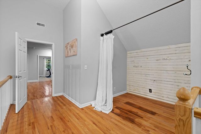 9100 Tennga Lane, Chattanooga, TN 37421