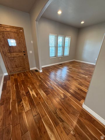 3344 E KENNEKUK LN, Eagle Mountain, UT 84005