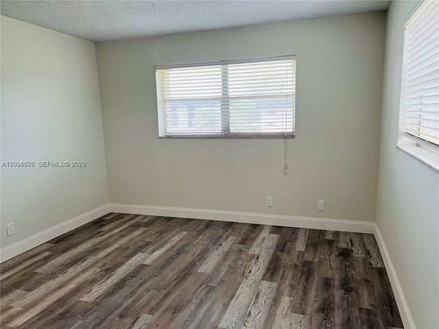 8025 S Colony Circle S 210, Tamarac, FL 33321