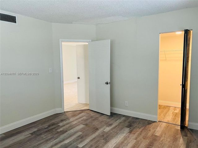 8025 S Colony Circle S 210, Tamarac, FL 33321