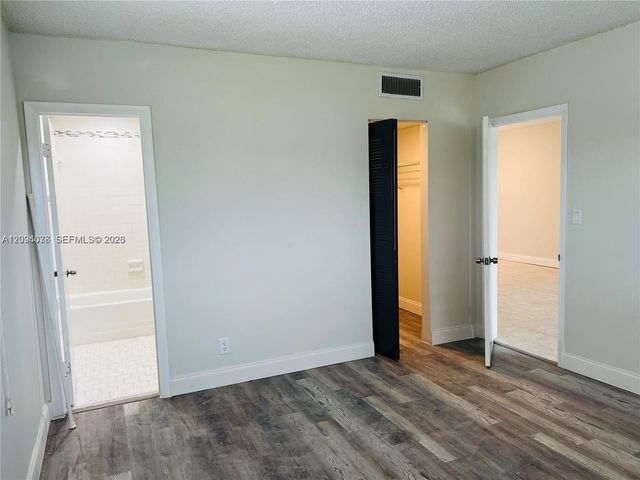 8025 S Colony Circle S 210, Tamarac, FL 33321