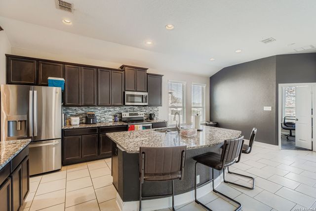 2213 Sungate, New Braunfels, TX 78130