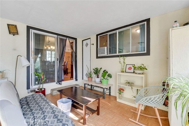 25809 Date, San Bernardino, CA 92404