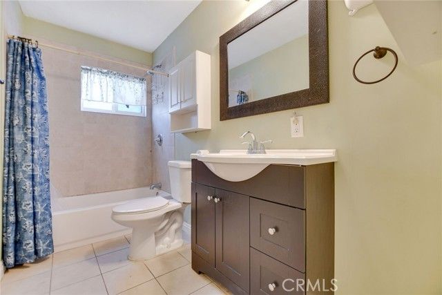 25809 Date, San Bernardino, CA 92404