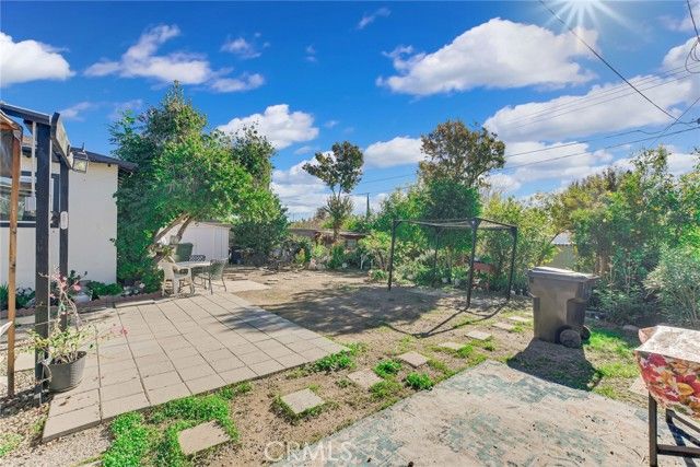 25809 Date, San Bernardino, CA 92404