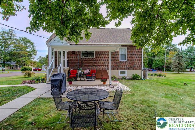 154 Trumbauersville Road, Richland Twp, PA 18951