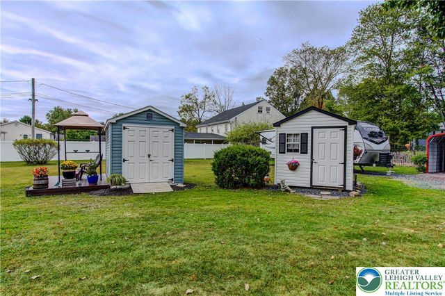 154 Trumbauersville Road, Richland Twp, PA 18951