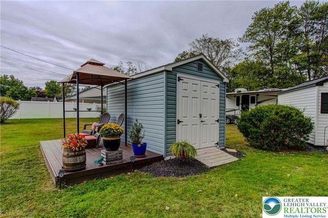 154 Trumbauersville Road, Richland Twp, PA 18951