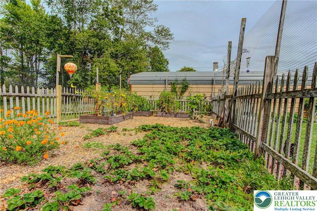 154 Trumbauersville Road, Richland Twp, PA 18951