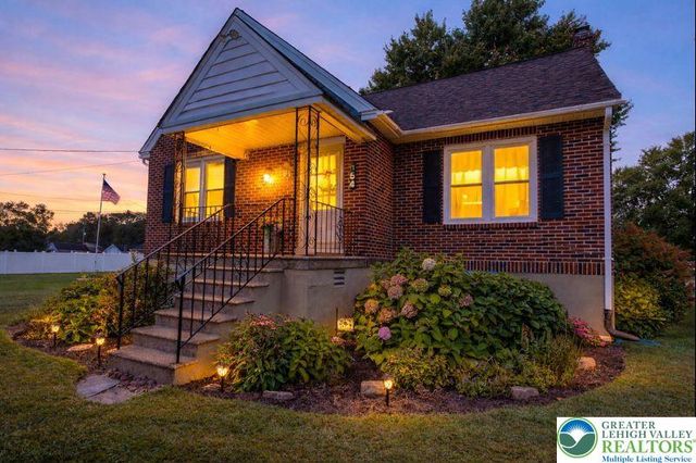 154 Trumbauersville Road, Richland Twp, PA 18951