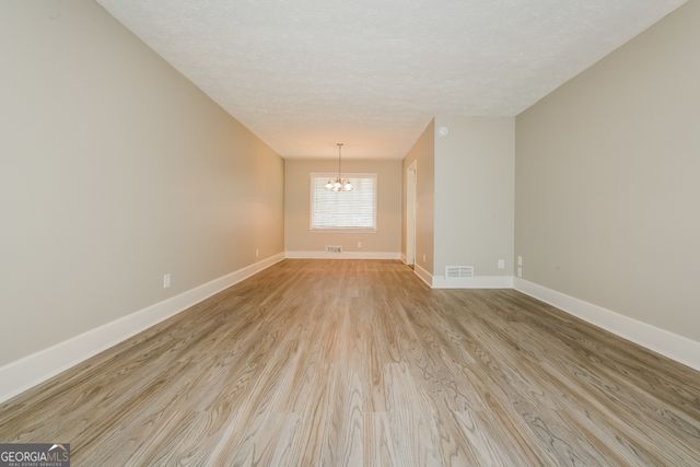 17 Juliana Court, Ellenwood, GA 30294