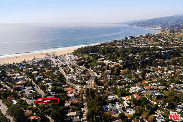 295 Mabery Road, Santa Monica, CA 90402