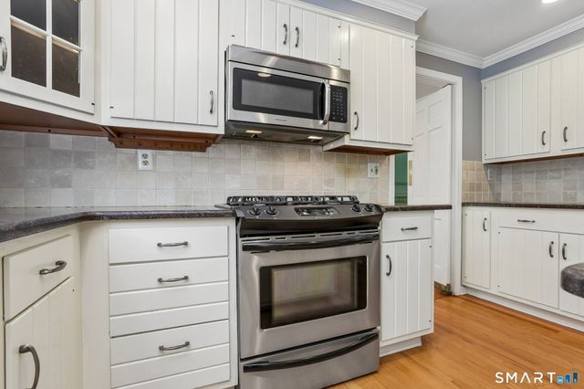 89 Summer Hill Road, Madison, CT 06443
