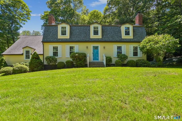 89 Summer Hill Road, Madison, CT 06443