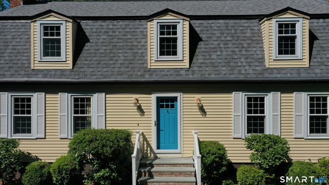89 Summer Hill Road, Madison, CT 06443