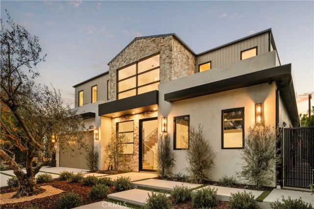 4133 Ventura Canyon Avenue, Sherman Oaks, CA 91423