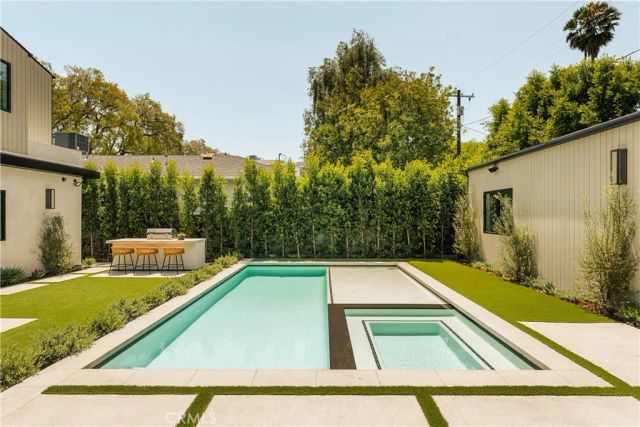 4133 Ventura Canyon Avenue, Sherman Oaks, CA 91423