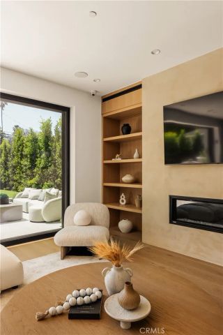 4133 Ventura Canyon Avenue, Sherman Oaks, CA 91423