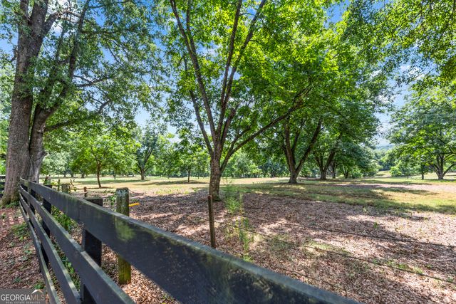 700 Skyline Drive, Madison, GA 30650