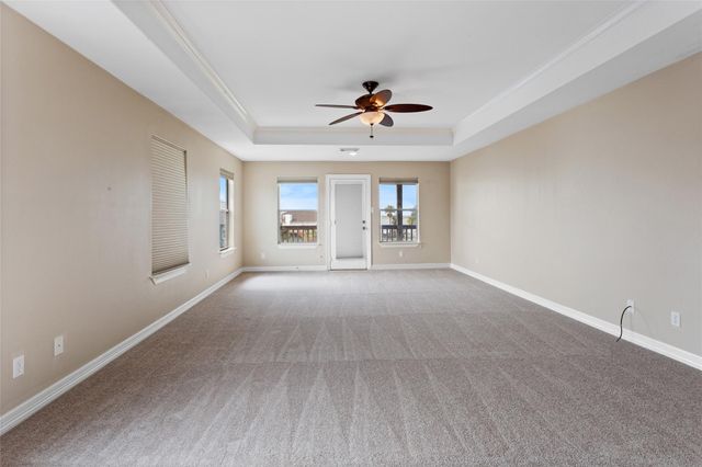 1110 Papeete Street, Tiki Island, TX 77554