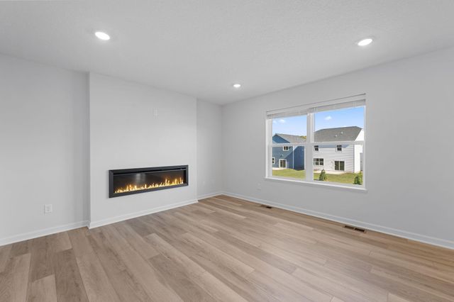 414 James Parkway, Elko New Market, MN 55054