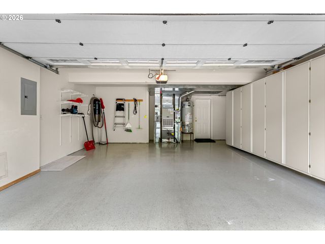 3490 CHAPARREL Loop, West Linn, OR 97068