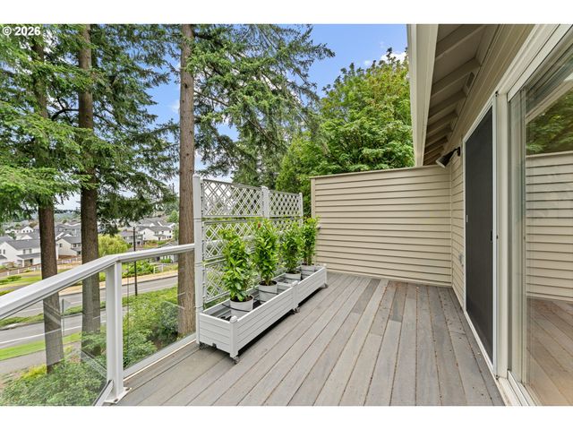 3490 CHAPARREL Loop, West Linn, OR 97068