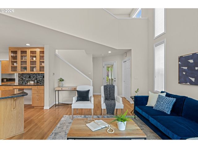 3490 CHAPARREL Loop, West Linn, OR 97068