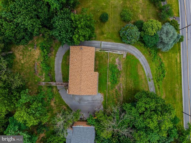 12309 COUNTRY CLUB ROAD, Waynesboro, PA 17268