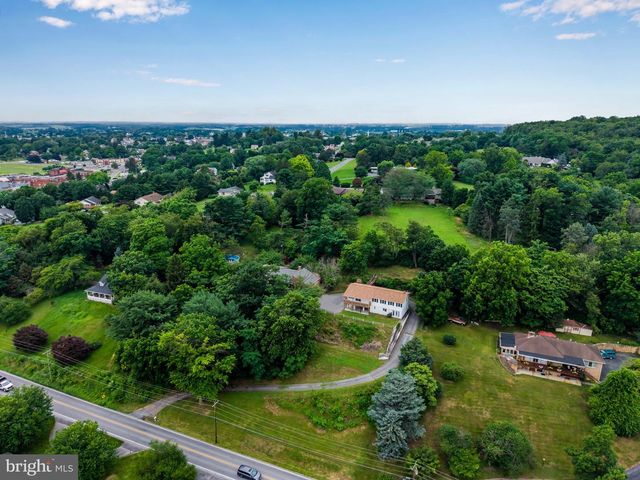 12309 COUNTRY CLUB ROAD, Waynesboro, PA 17268