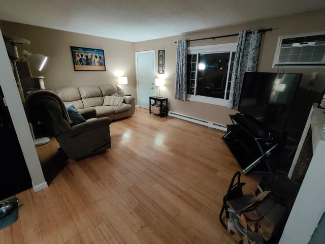 2119 2nd Avenue E, West Fargo, ND 58078