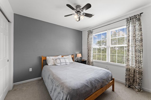2124 ARBORDALE CIR, Schwenksville, PA 19473