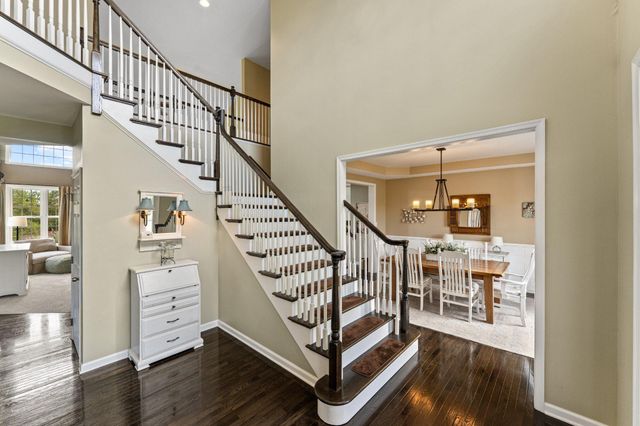 2124 ARBORDALE CIR, Schwenksville, PA 19473