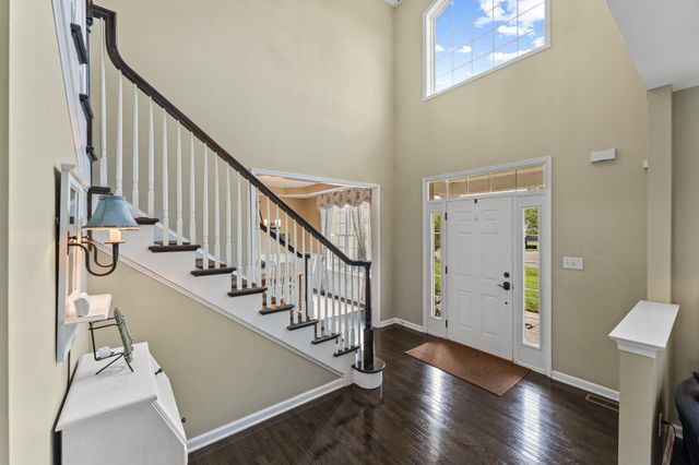 2124 ARBORDALE CIR, Schwenksville, PA 19473