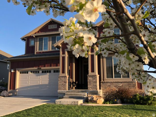 2056 E 1325 N, Layton, UT 84040