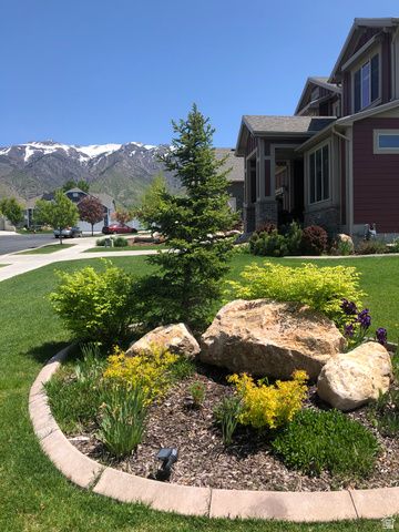 2056 E 1325 N, Layton, UT 84040