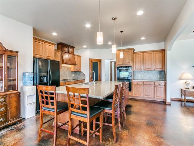 7421 High Meadows Lane, Piedmont, OK 73078