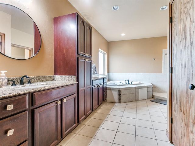 7421 High Meadows Lane, Piedmont, OK 73078